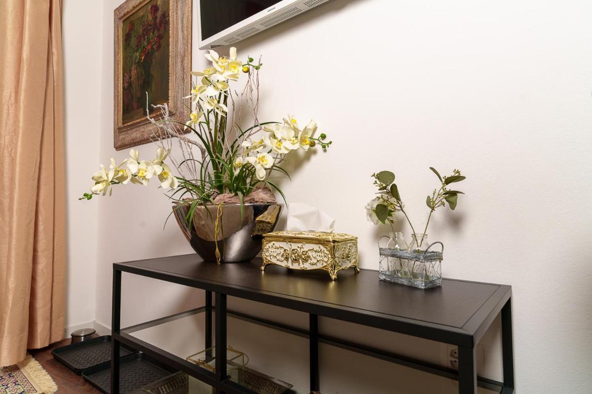 Villa Musica - Studio, Ruhig, Diskret,Mit Grossem Privatem Sitzplatz 렌츠부르크 외부 사진